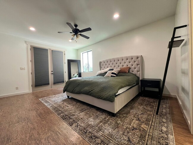Building Photo - 3425 Ponderosa Lp