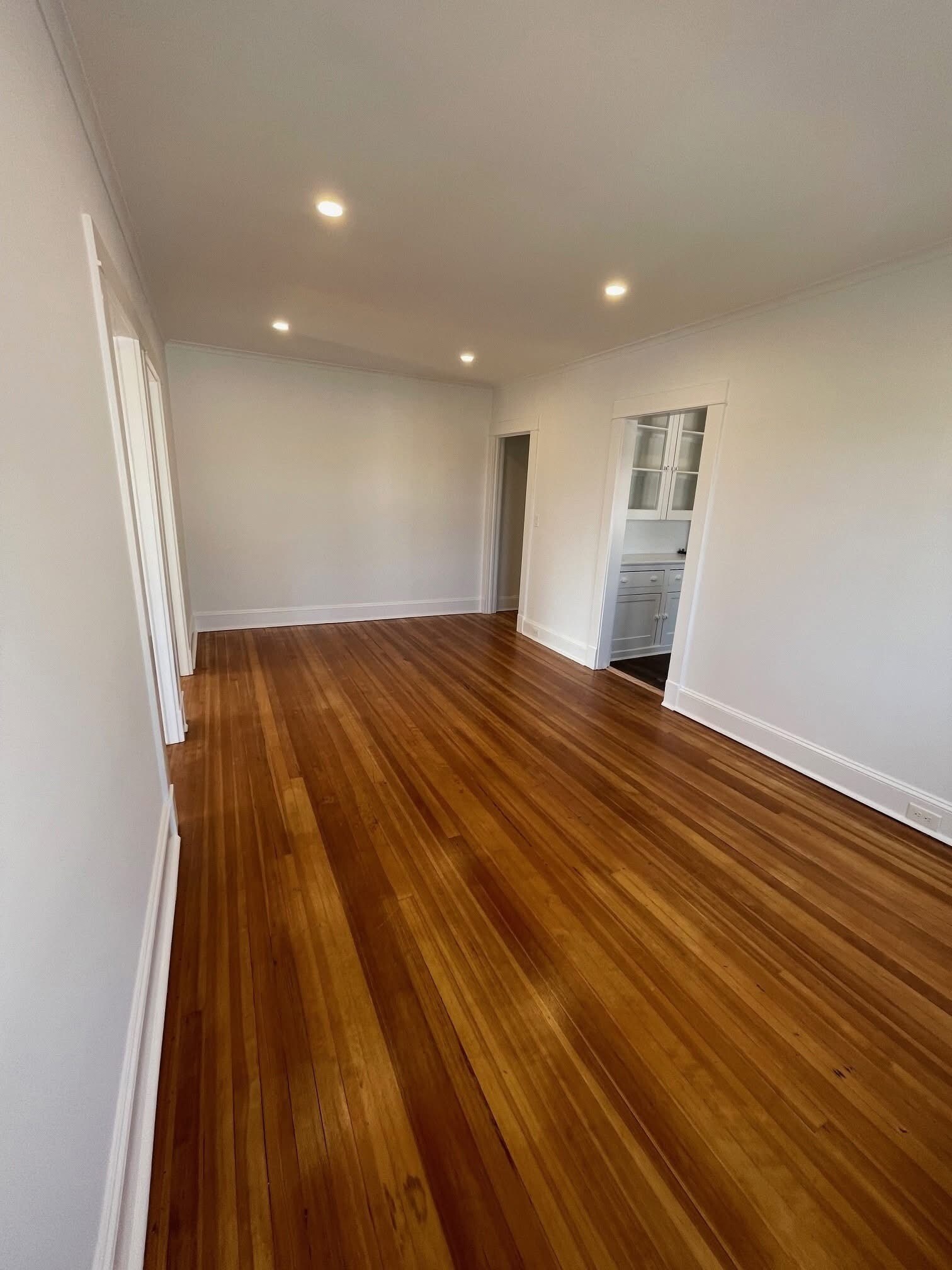 Building Photo - 510 Montauk Hwy