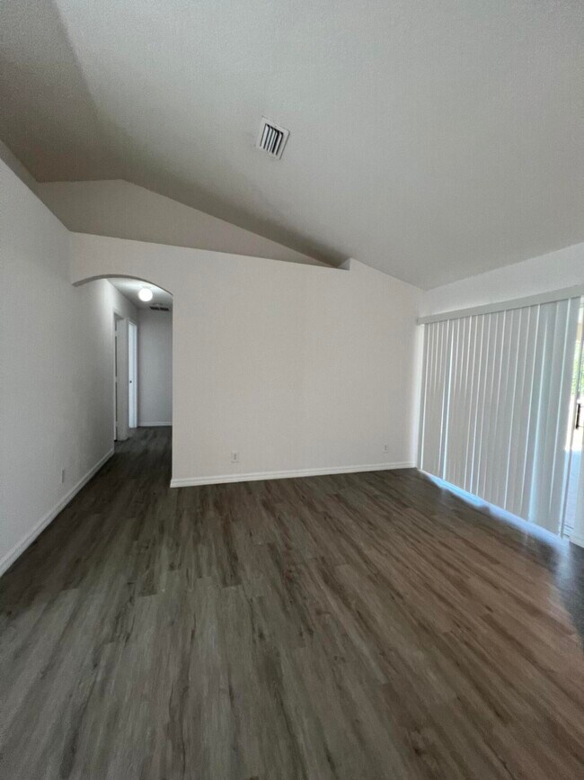 Building Photo - 4251 SW Astro Ct
