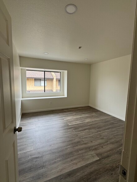 Bedroom 1 - 4048 Maxson Rd