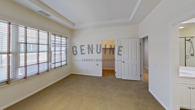 Building Photo - Beautiful Two-Level 2Bd 2Ba Condo in Irvine