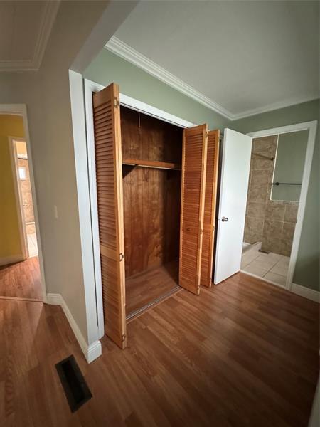 Building Photo - 1921 SW 83rd Ave