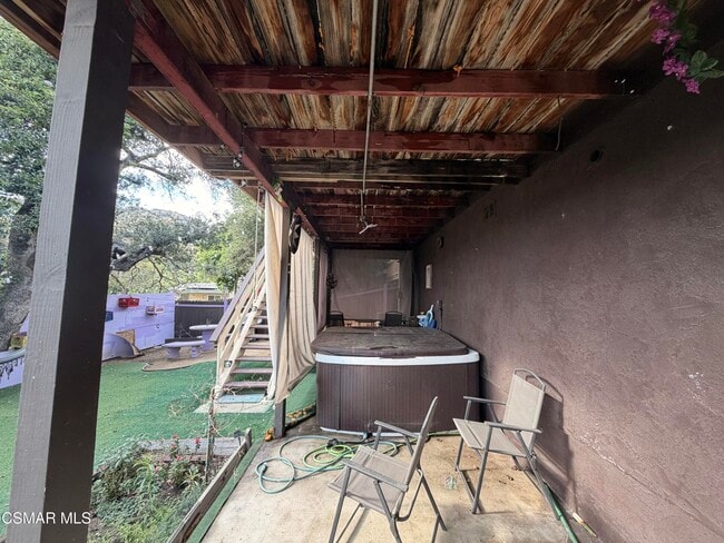 Building Photo - 9251 Notre Dame Ave