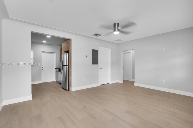 Building Photo - 351 NE 82nd St