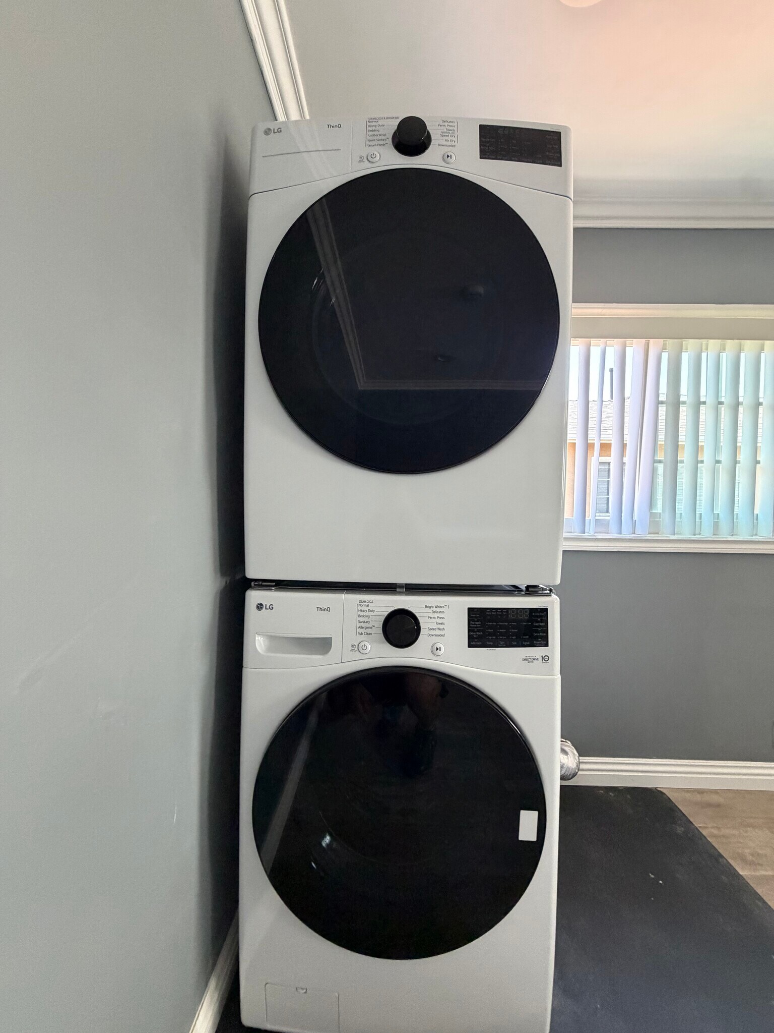 Washer/Dryer - 6310 Indiana Ave