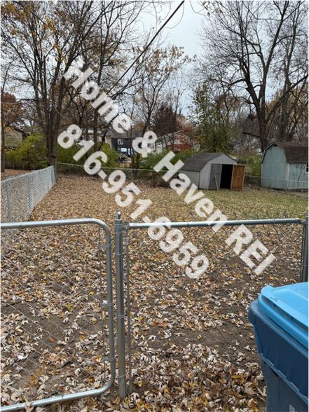 Building Photo - 10503 E Scarritt Ave