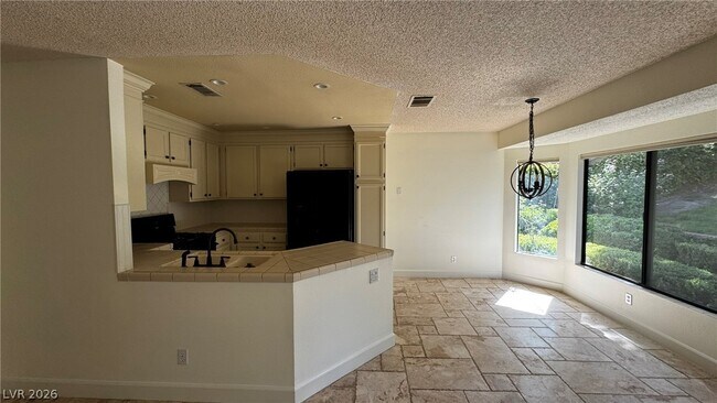 Building Photo - 3025 Harborside Dr