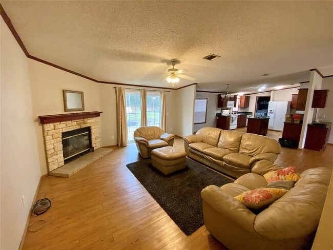 Building Photo - 11273 Camp Creek Way
