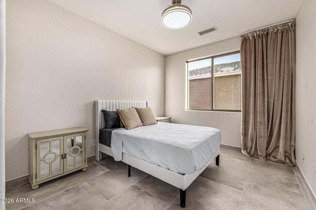 Building Photo - 5211 N 193rd Ave