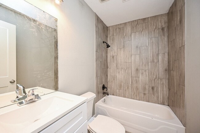 Building Photo - 6607 W T C Jester Blvd