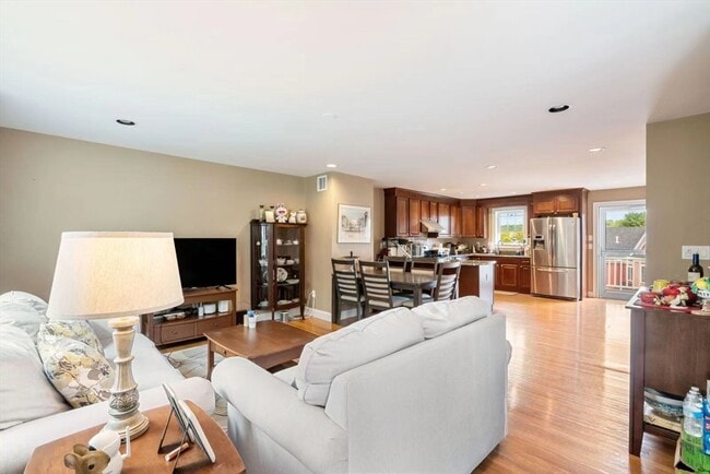 Building Photo - 83 Orient Ave