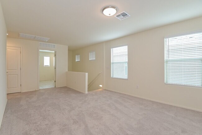 Building Photo - 11219 S Weismann Dr