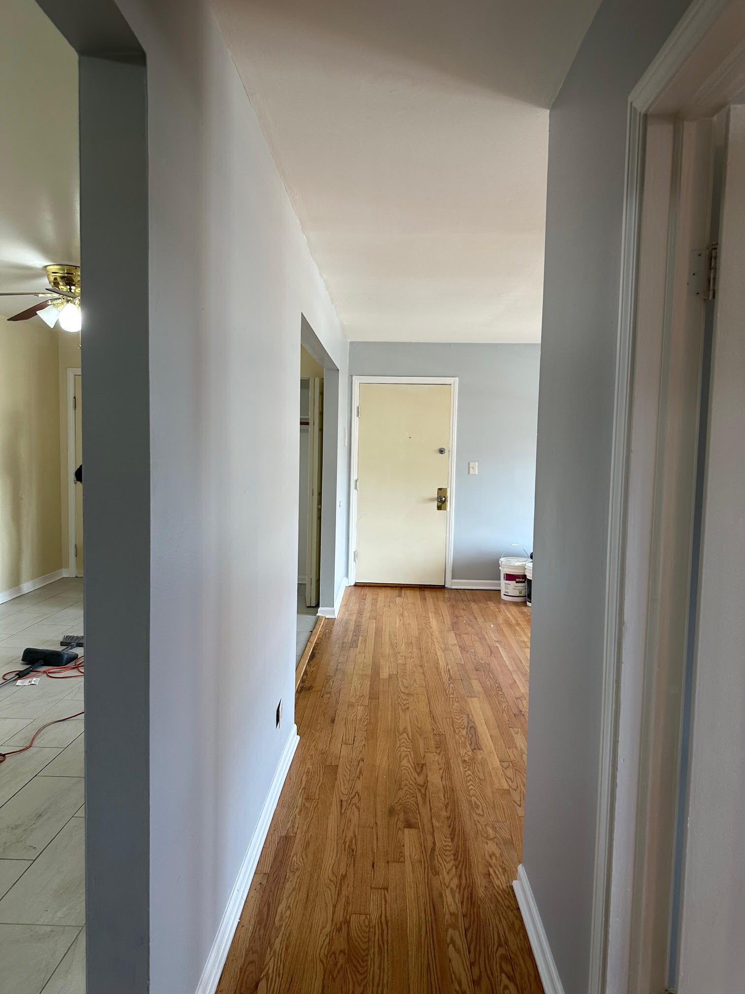 Building Photo - 419 W Stevens Dr