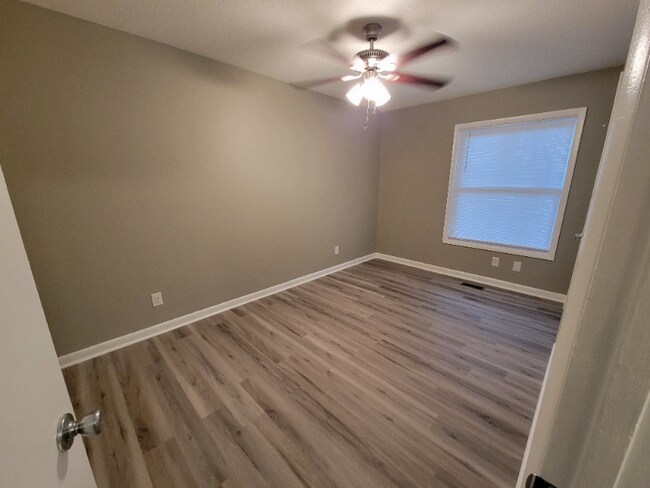 Building Photo - 6505 Addingham Ct