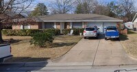 Building Photo - 2928 Cortez Dr