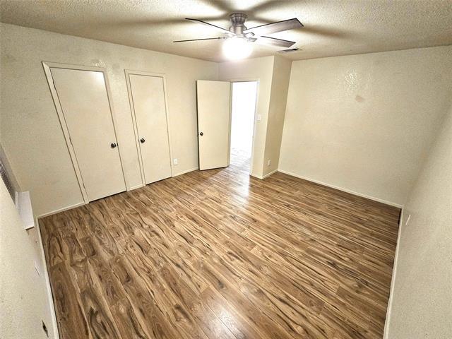 Building Photo - 724 Bluebonnet Dr