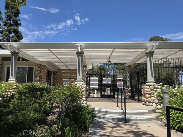 Building Photo - 14232 Matisse Ave