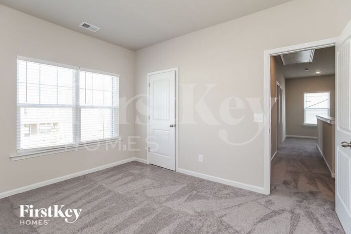 Building Photo - 46 Thacker Trl