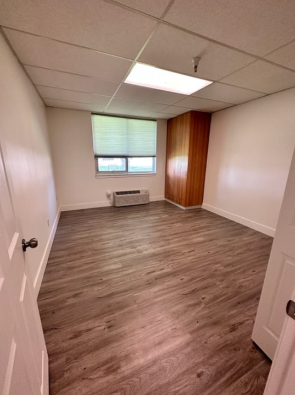 Building Photo - 1120 Montana St