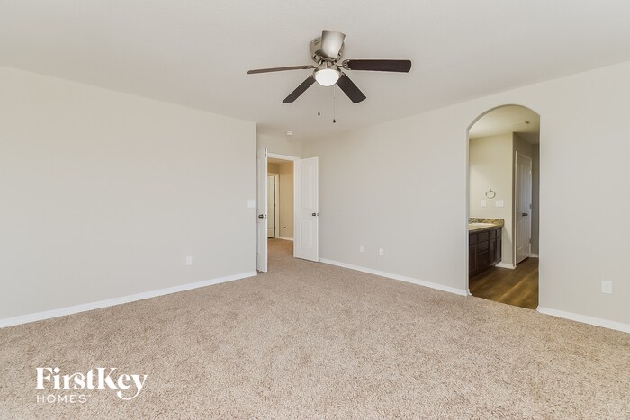 Building Photo - 3655 Chia Dr