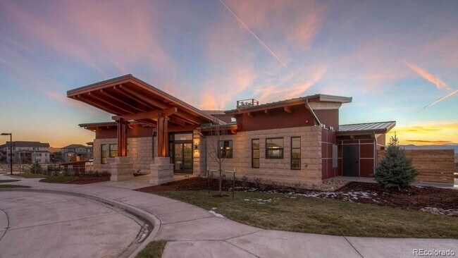 Building Photo - 1094 Anker Dr