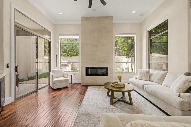 Building Photo - 7262 E Woodsage Ln