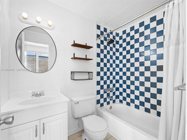 Building Photo - 1027 Pennsylvania Ave