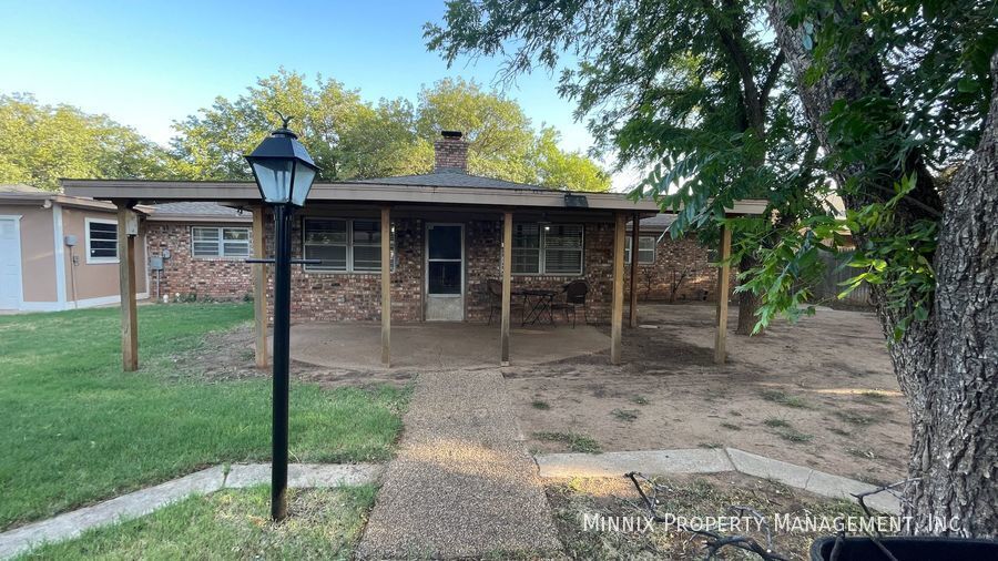 Building Photo - 5520 80th St