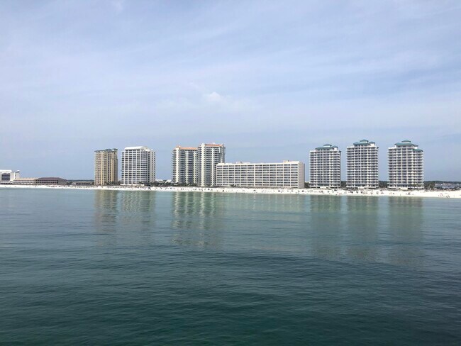 Building Photo - 7482 Autumn Trace Blvd