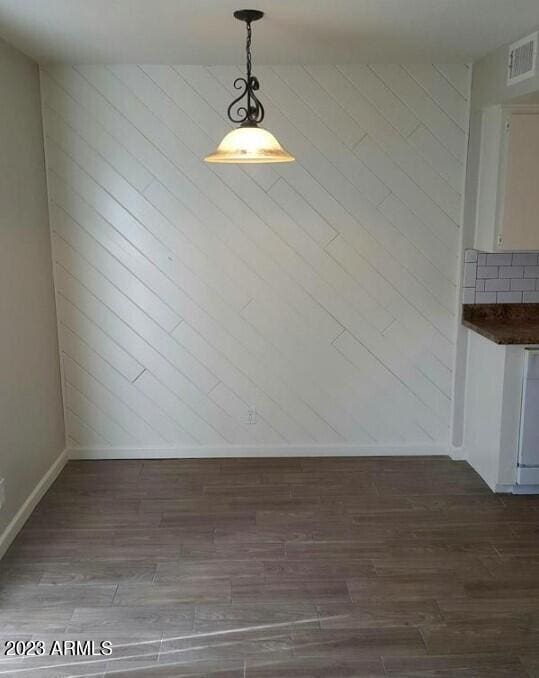 Building Photo - 1216 E Townley Ave