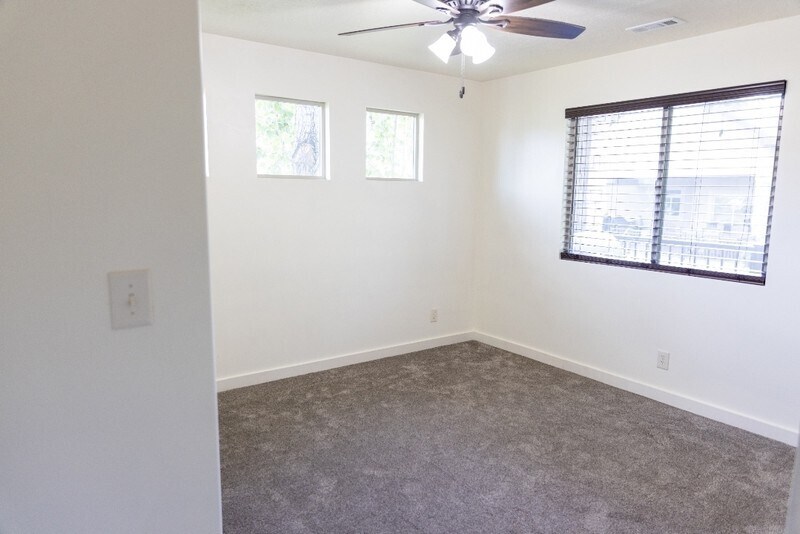 Building Photo - 757 N 100 E