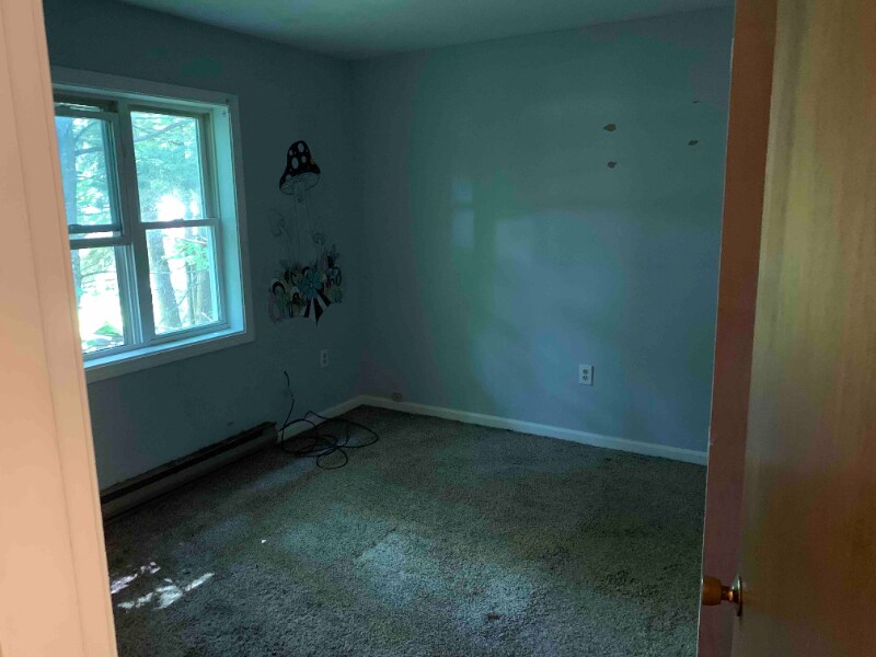 Building Photo - 329 Old Lake Shore Rd