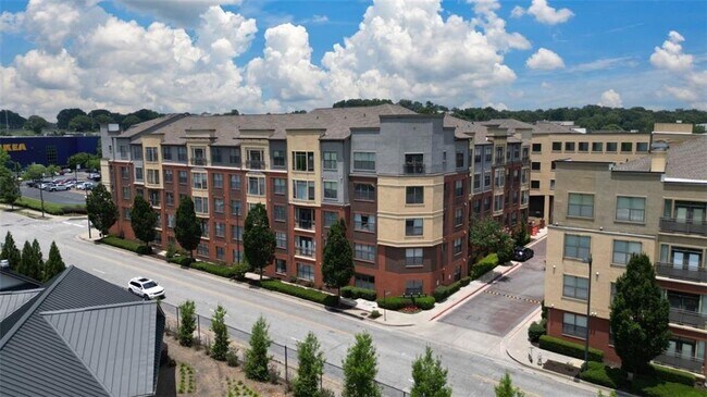 Building Photo - 400 17th St NW