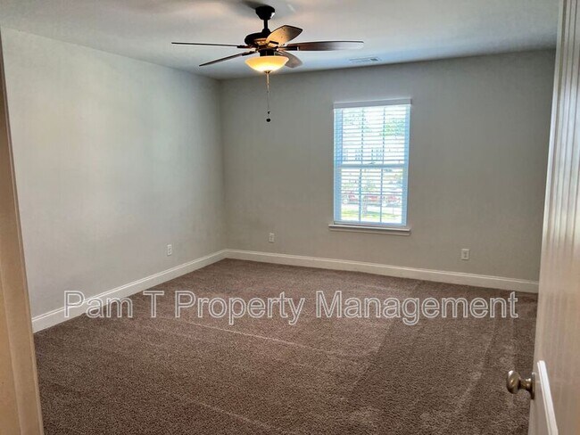 Building Photo - 1 Abaco Ct