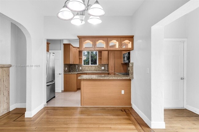 Building Photo - 1711 SW 14th Terrace