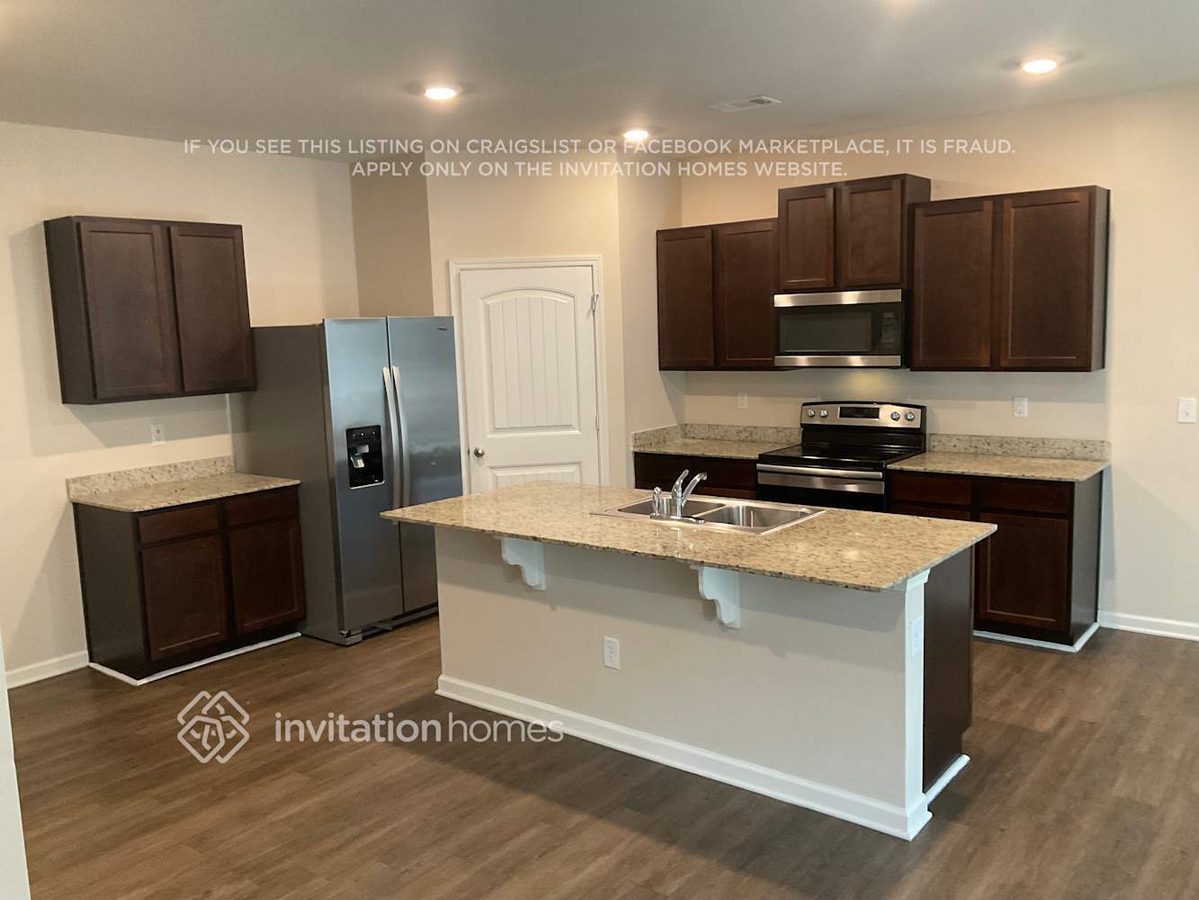 Building Photo - 919 Lilfield Ln