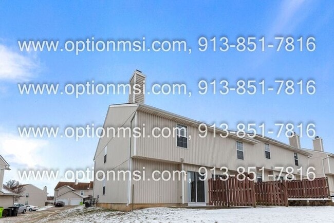 Building Photo - 3-bedroom townhouse now available in Belton!