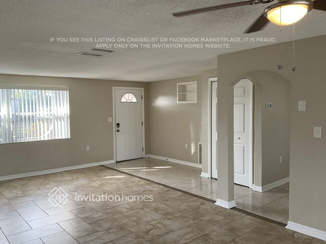 Building Photo - 1190 Chelsea Ln