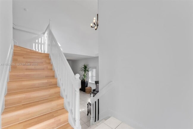 Building Photo - 12925 SW 49th Ct