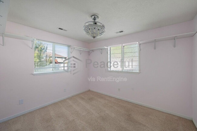 Building Photo - 1235 N 3020 W