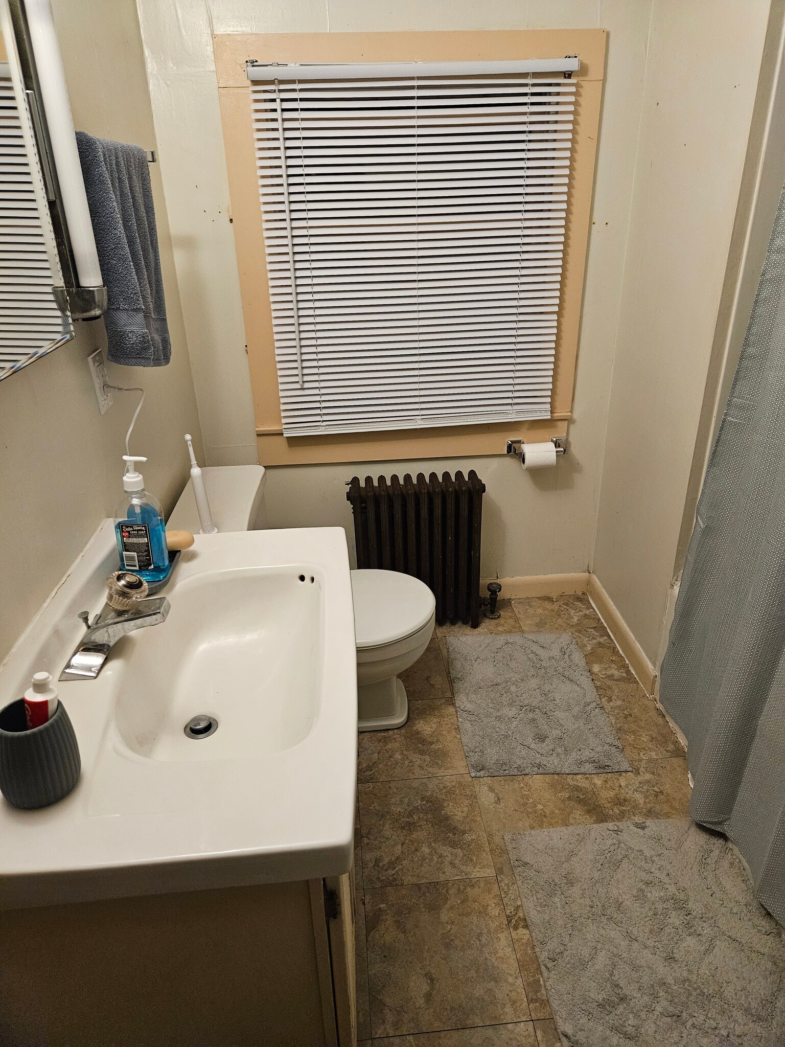 Upstairs bath with tub and shower - 66 Long Pond Rd S