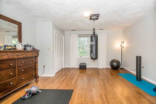 Building Photo - 8 Patriot Way