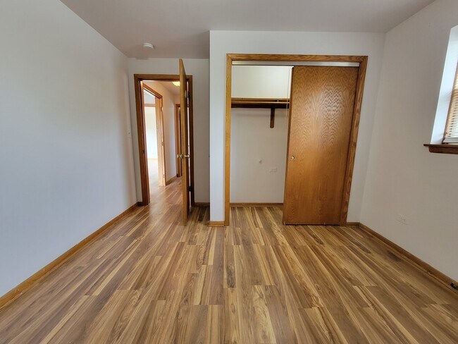 Building Photo - 2306 N 75th Ave