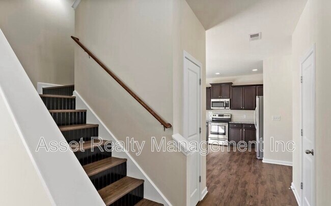 Building Photo - 2326 McCampbell Wells Way