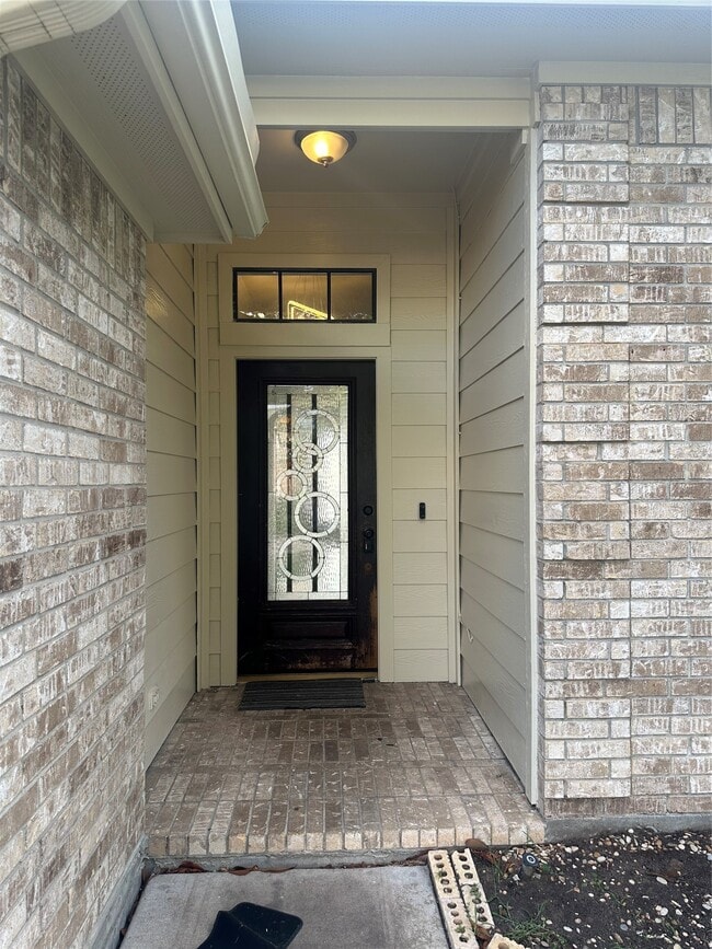 Building Photo - 3206 Cherry Bark Oak Dr