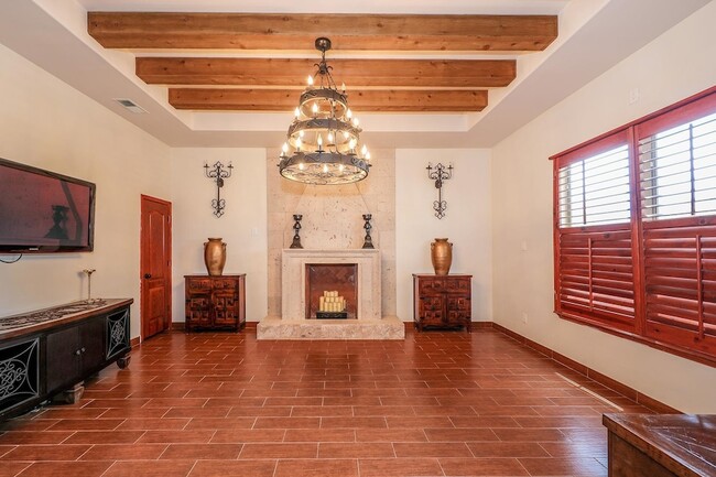 Building Photo - 6514 Grande Bay