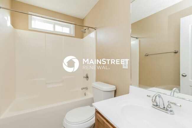 Building Photo - 3 Bedroom Pet-Friendly Home in Douglasville, GA with Main Street Renewal