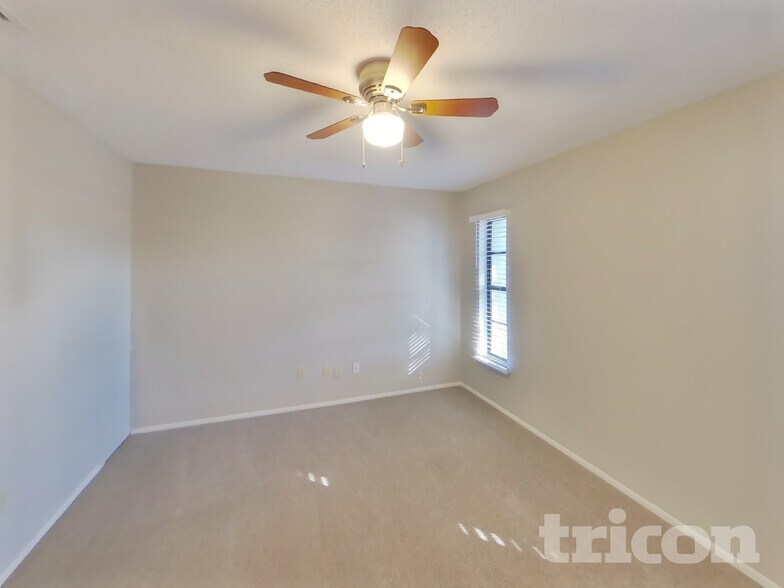 Building Photo - 2539 Pinetta Ct