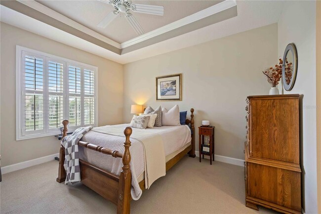 Building Photo - 5290 Descanso Ct