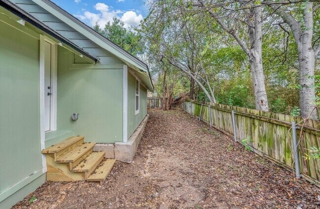 Building Photo - Newly remodeled 4BD 3BA Home in Waco